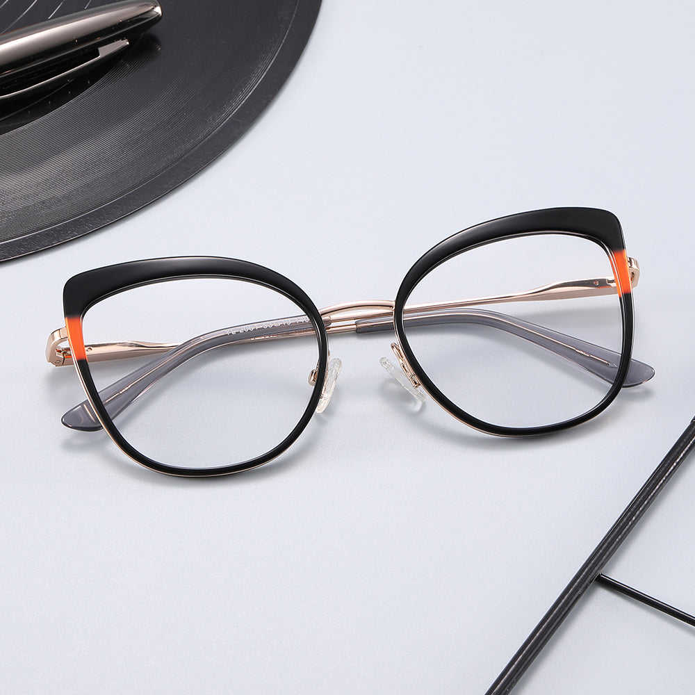 Photochromic Glasses: Luxe