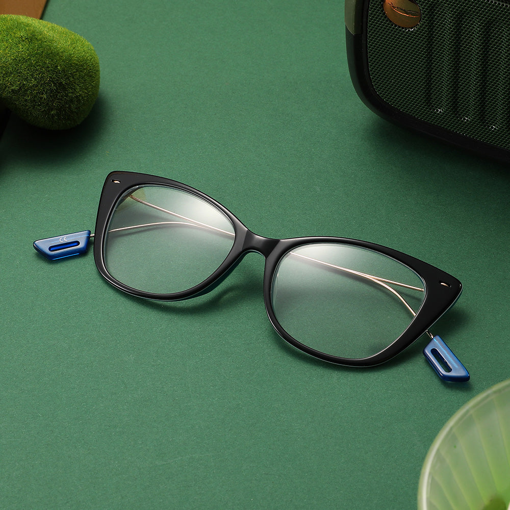 Photochromic Blue Light Blocking Glasses: Laverne Linear