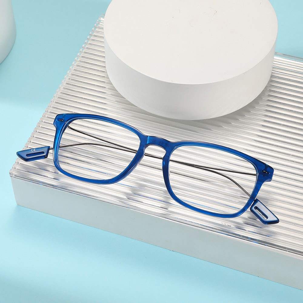 Photochromic Blue Light Blocking Glasses: Divini Linear