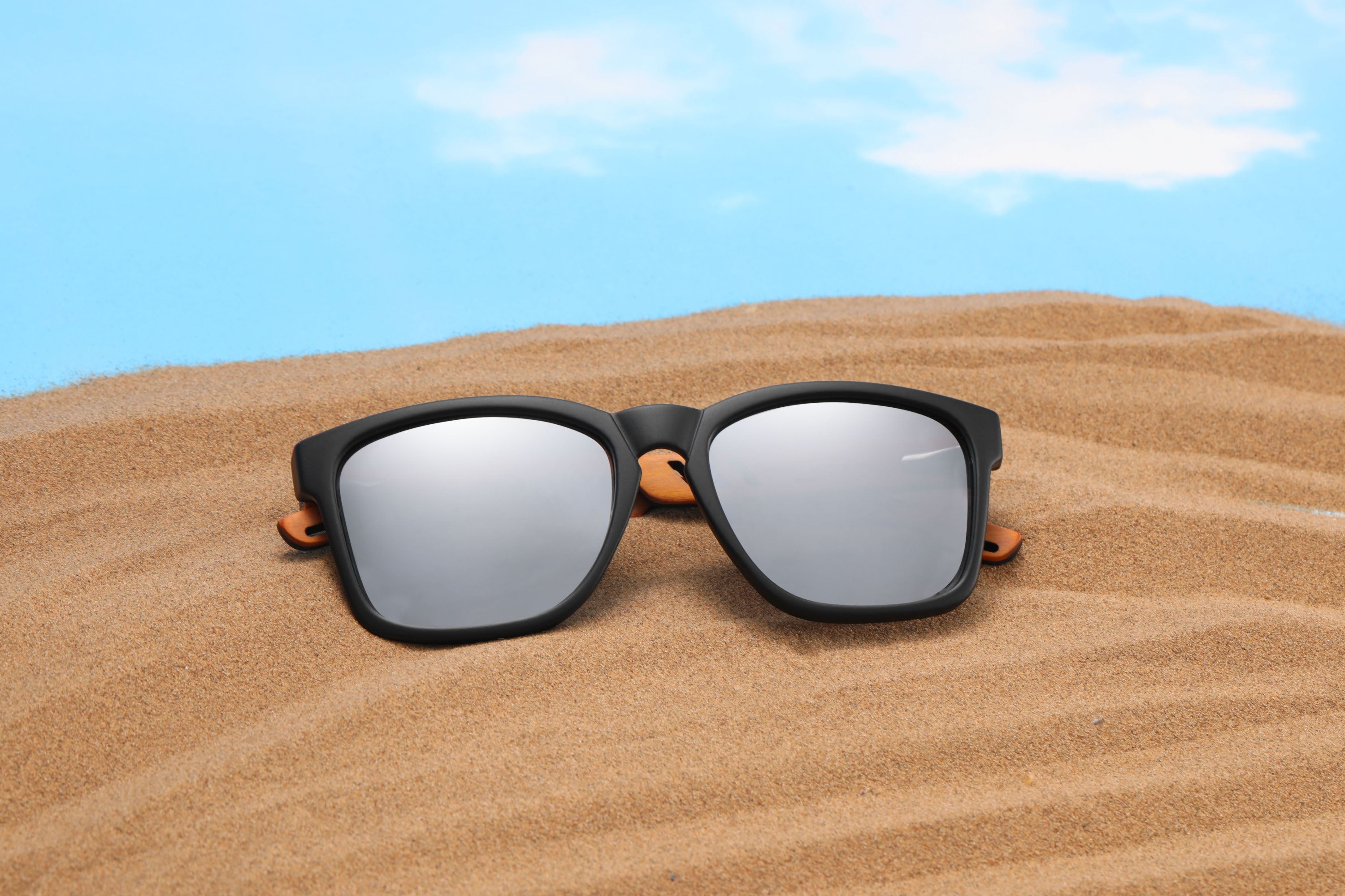 Sunglasses: Campagna Polarised