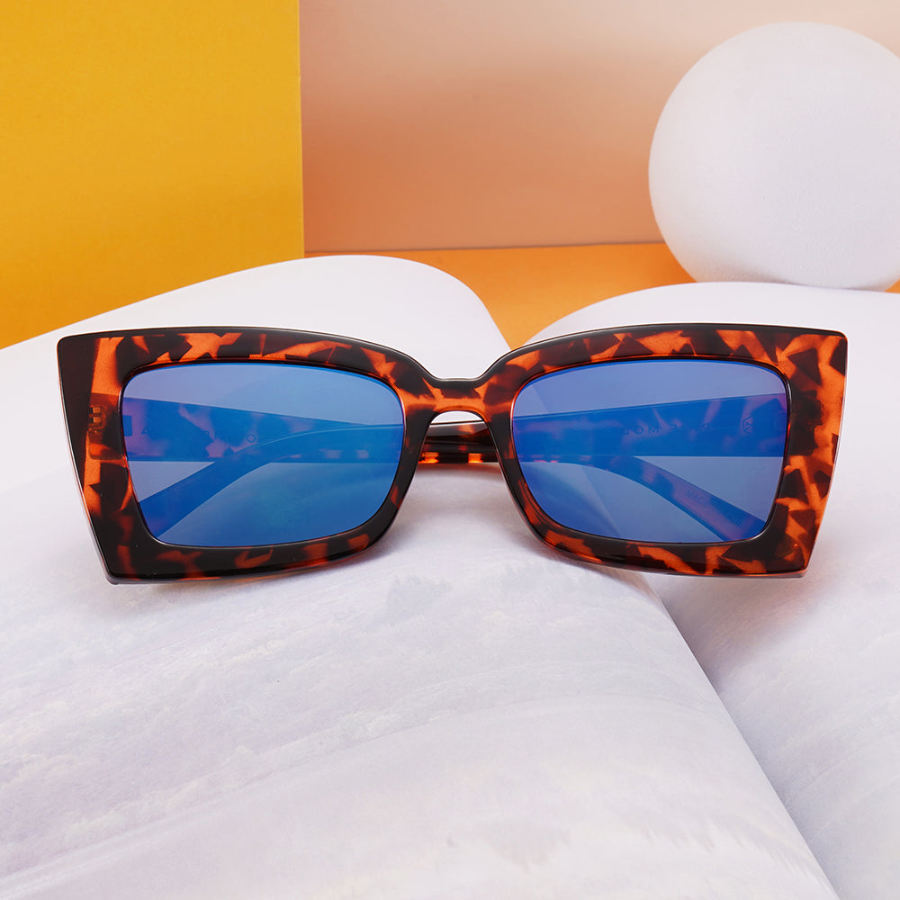 Sunglasses: Metro Retro