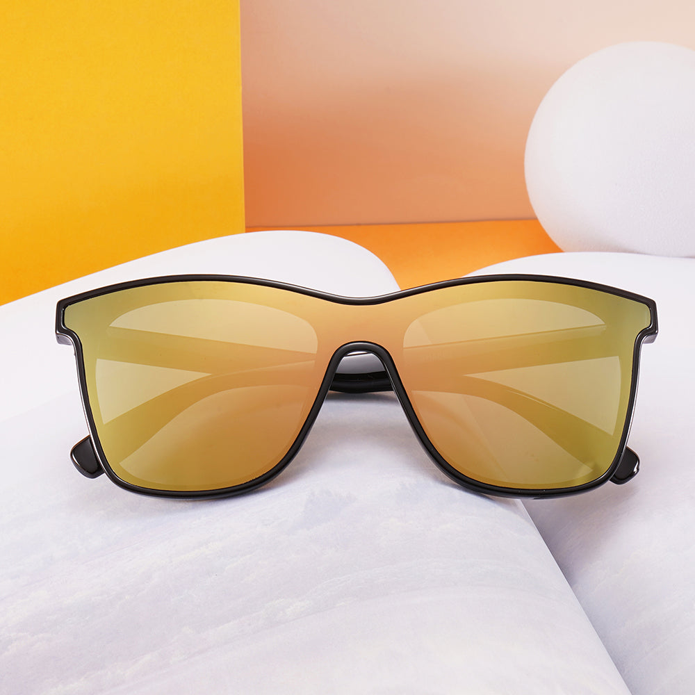 Sunglasses: Fiesta